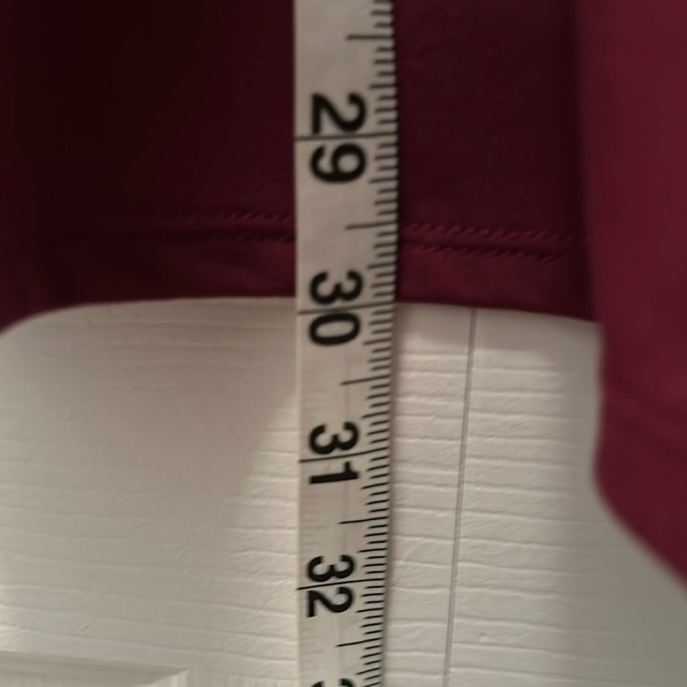 Lane Bryant Size 22/24 Burgundy Pleated Sleeve Scoop Neck Blouse - Picture 5 of 12